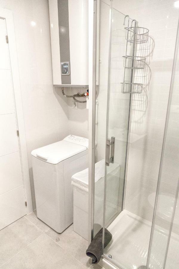 Estudio En Benalbeach Lägenhet Benalmádena Exteriör bild