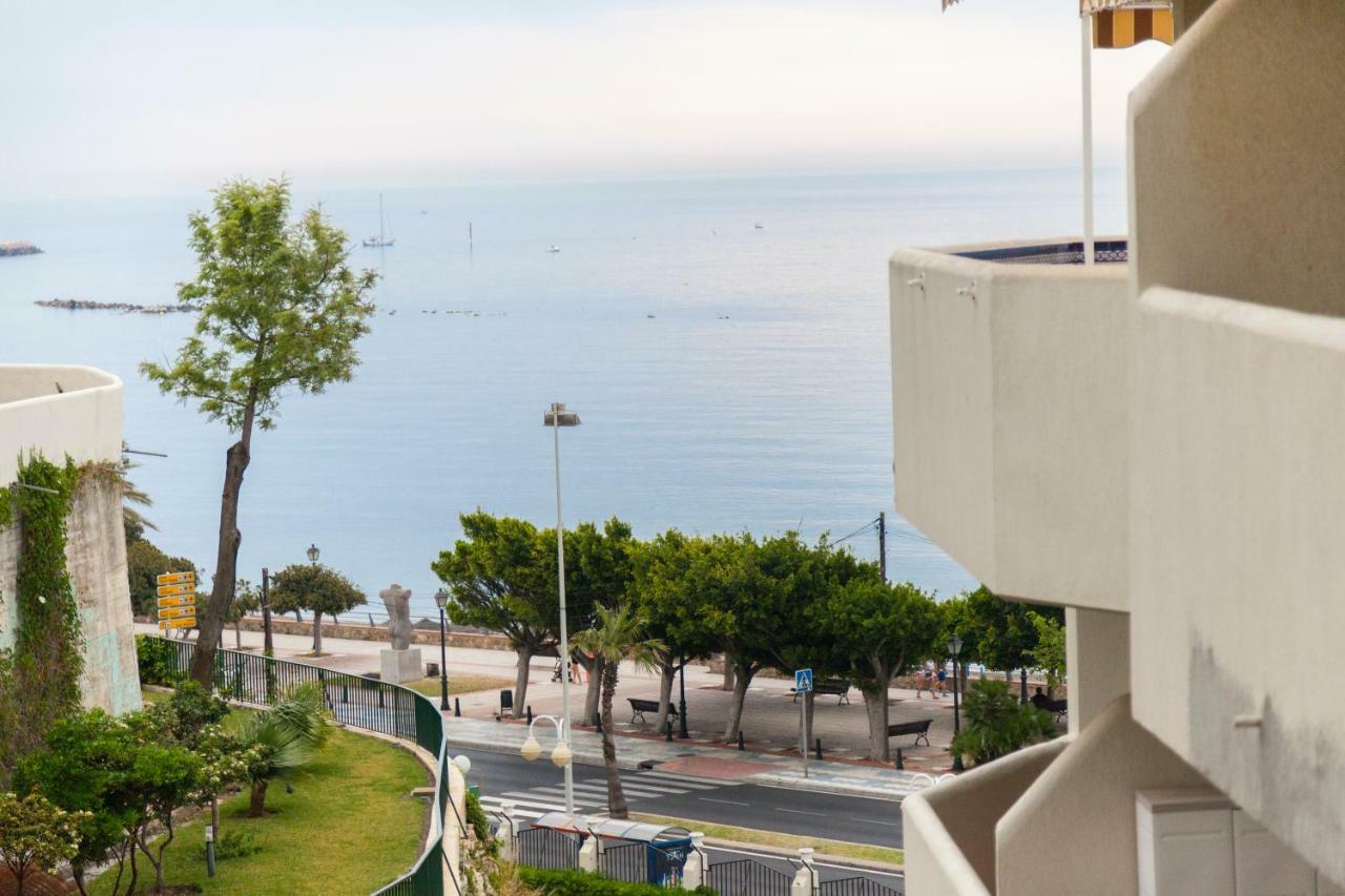 Estudio En Benalbeach Lägenhet Benalmádena Exteriör bild
