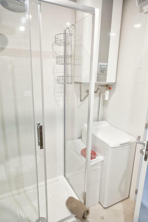Estudio En Benalbeach Lägenhet Benalmádena Exteriör bild