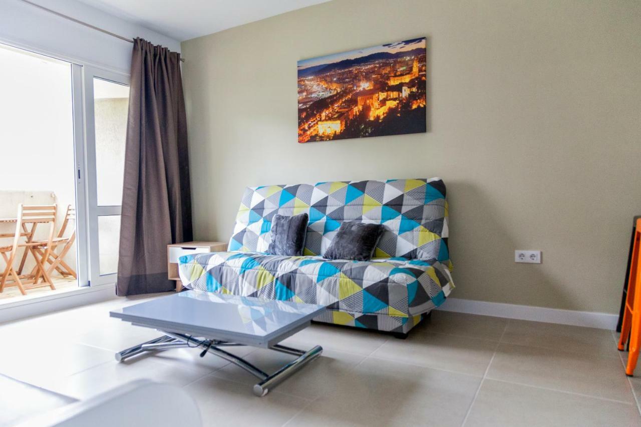 Estudio En Benalbeach Lägenhet Benalmádena Exteriör bild